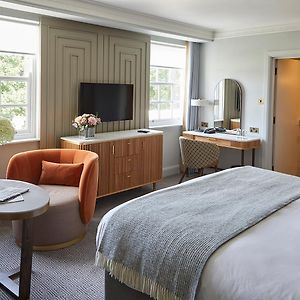Chic Room